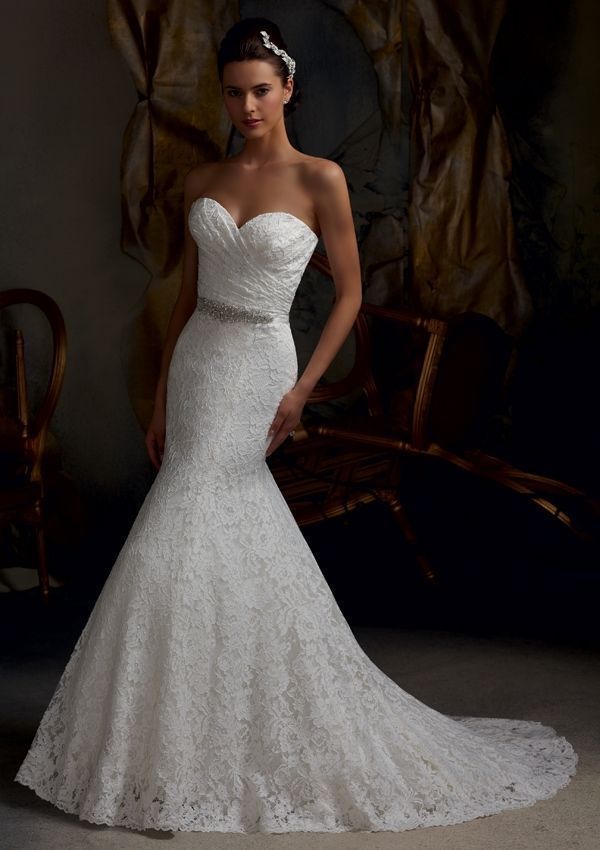 Lace wedding dress "fish"